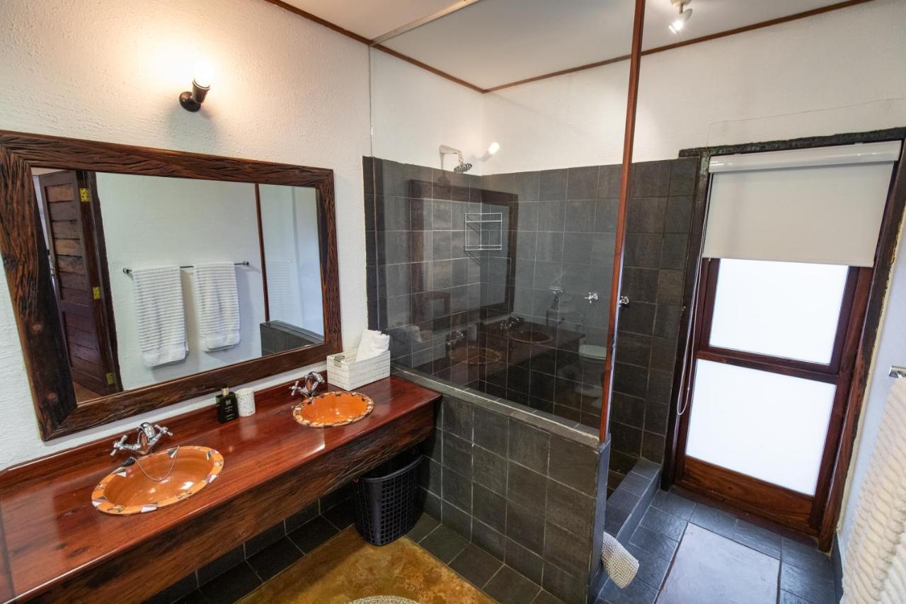 Kingly Bush Villa 帕拉博鲁瓦 外观 照片