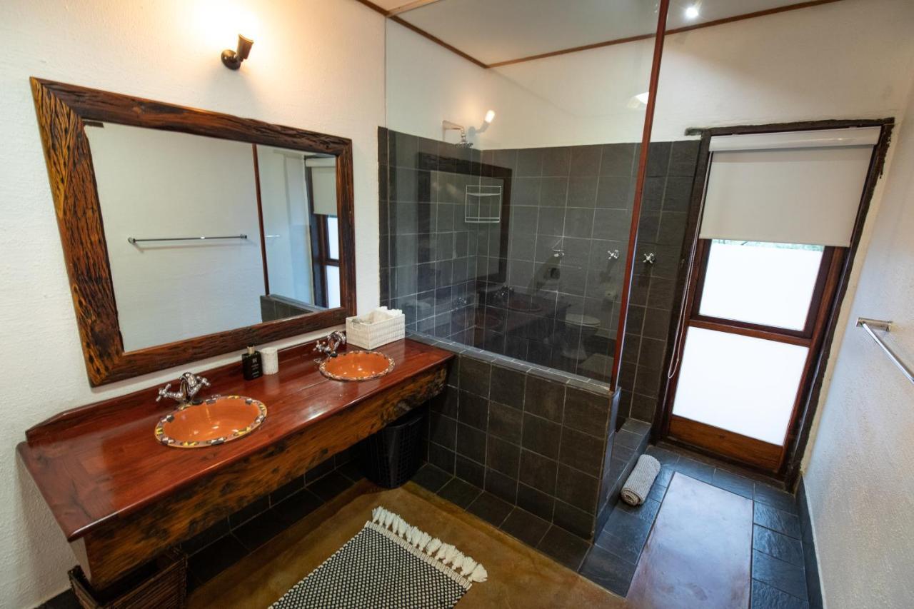 Kingly Bush Villa 帕拉博鲁瓦 外观 照片